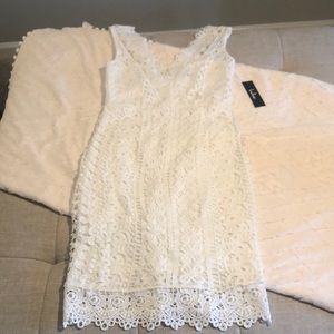 Lulu’s white lace Women’s Dress